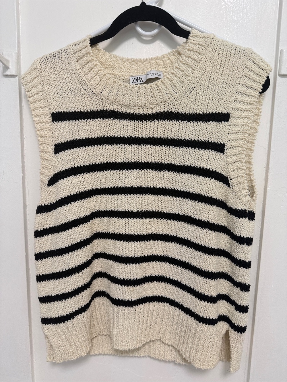 Zara Cream and Black Striped Knit Vest